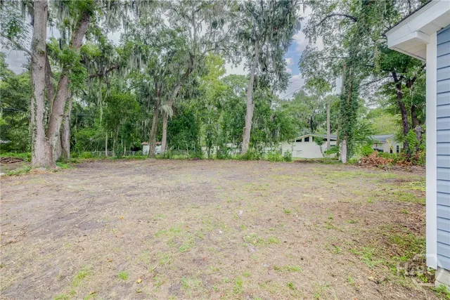 $269,000 | 506 East Montgomery Cross Road, Savannah, GA 31406