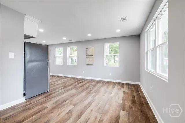 $269,000 | 506 East Montgomery Cross Road, Savannah, GA 31406