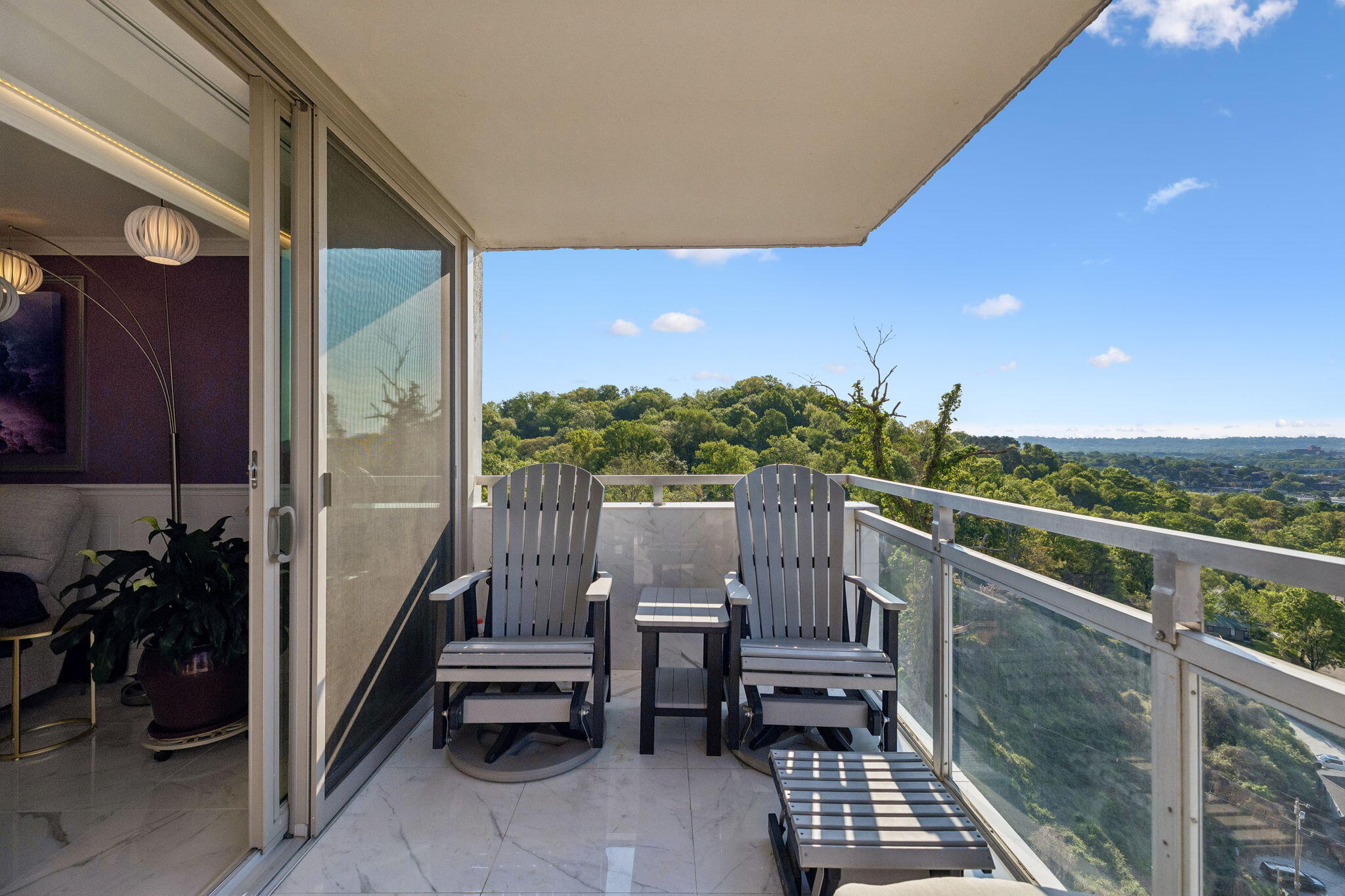 1131 Stringers Ridge Road, Unit 5D Chattanooga, TN 37405 - Photo 37 of 62 Balcony
