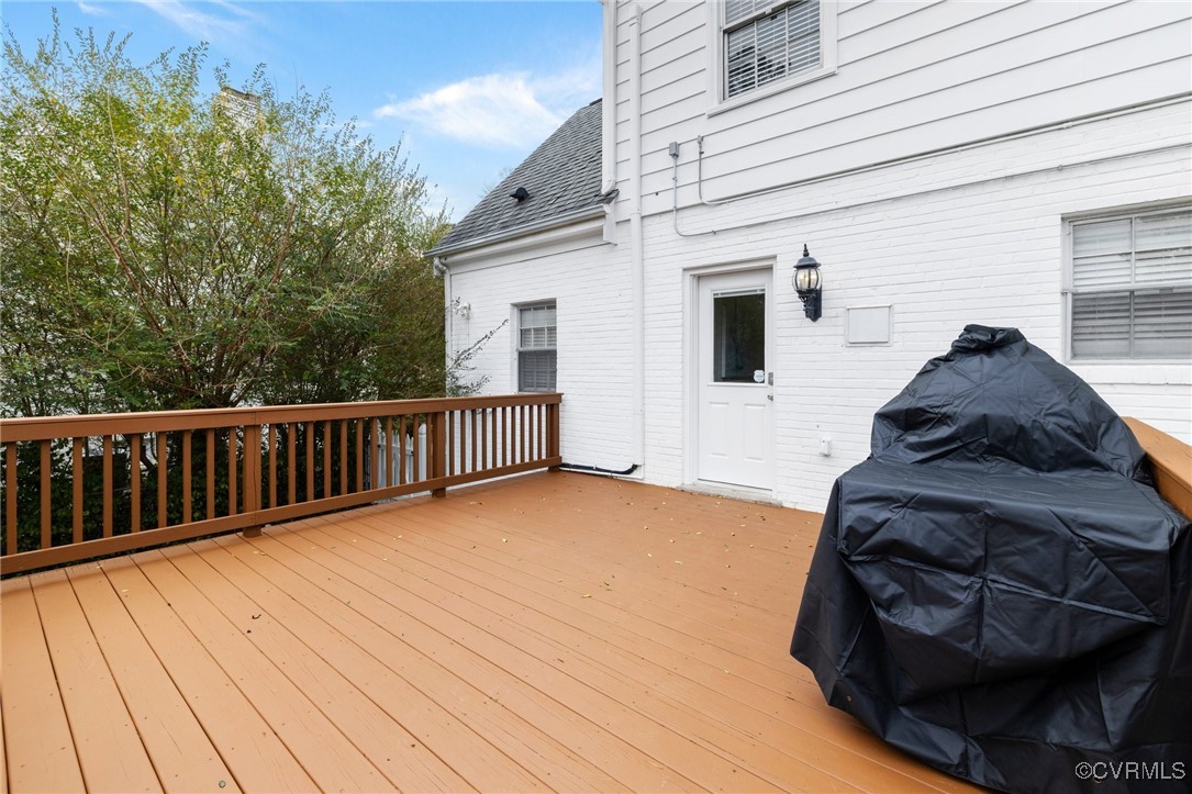 6618 Three Chopt Road Richmond, VA 23226 - Photo 33 of 36 Recently rebuilt and just restained