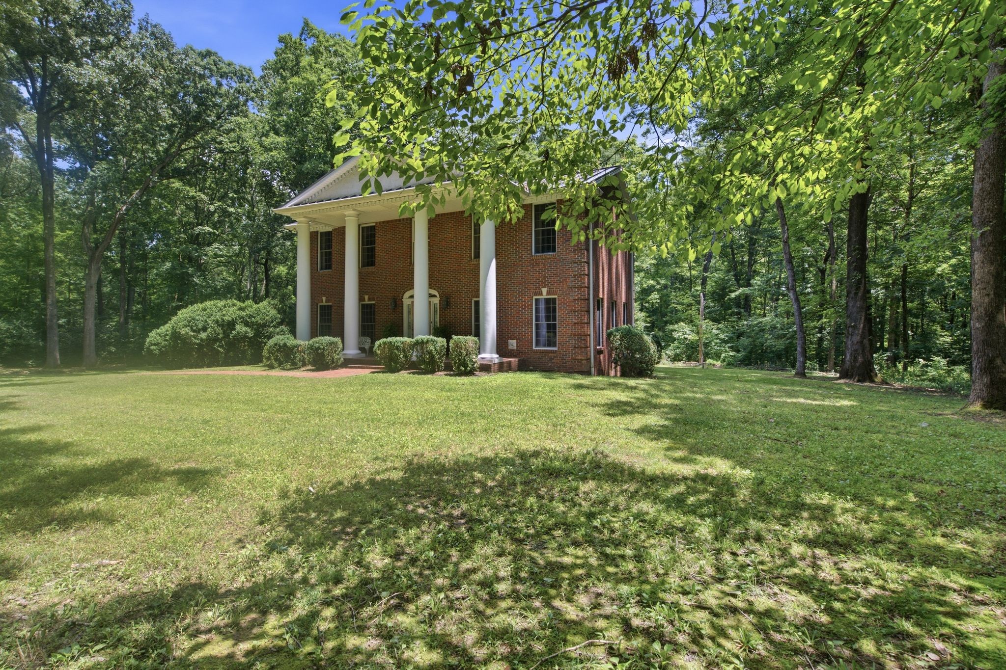 1225 Johnny Hall Road Burns, TN 37029 - Photo 4 of 48
