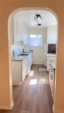 $1,995 | 3423 East 5th Street, Los Angeles, CA 90063