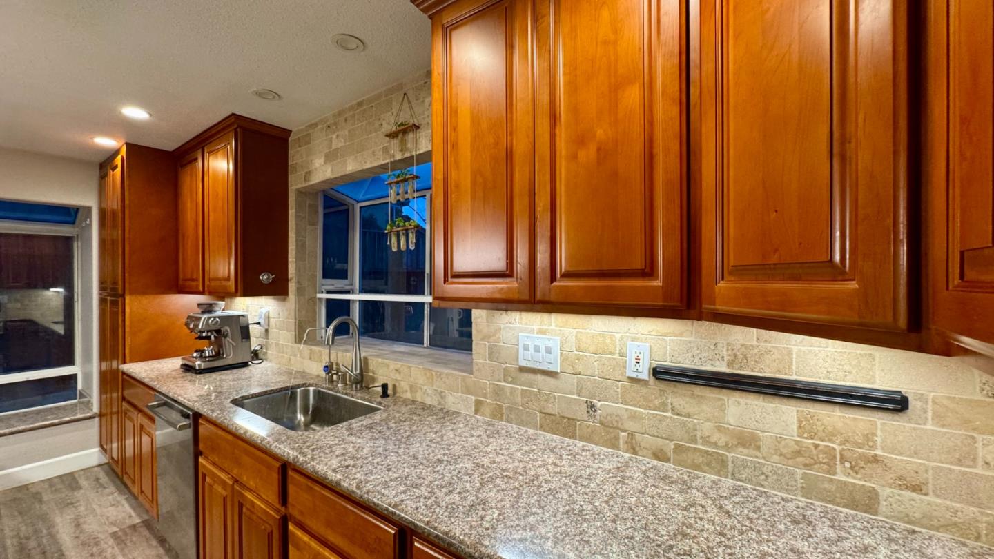 296 Costa Del Mar Road Marina, CA 93933 - Photo 7 of 18