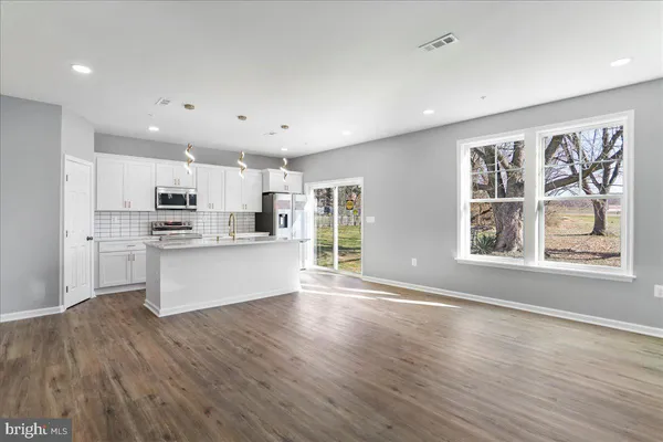 $329,000 | 716 Greenway Avenue, Cumberland, MD 21502