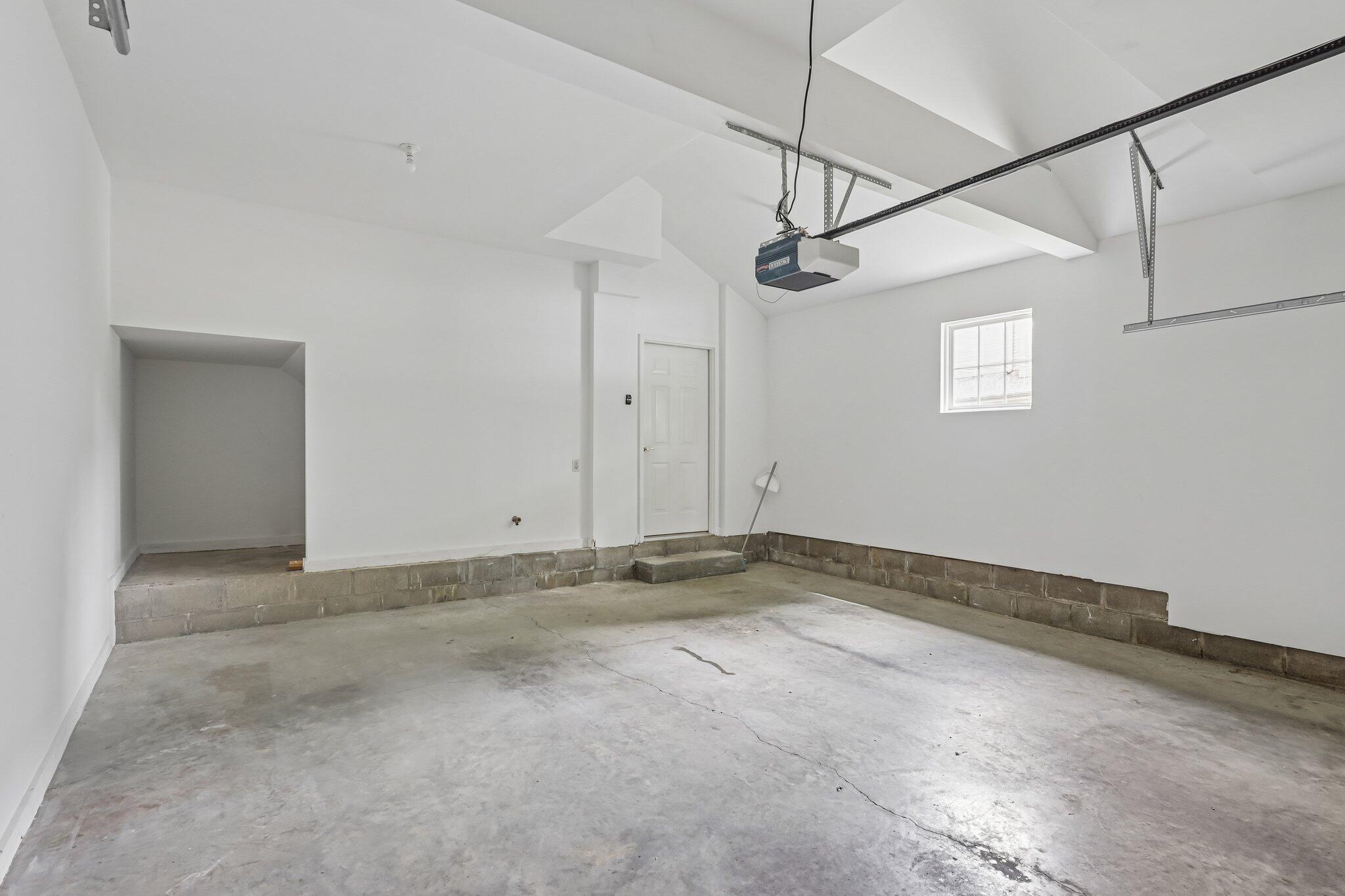 876 Flint Ridge Newport, KY 41076 - Photo 40 of 43 Garage