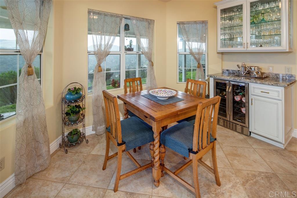 19977 Pasqual Highlands Road Ramona, CA 92065 - Photo 11 of 25 Gallery Image 11
