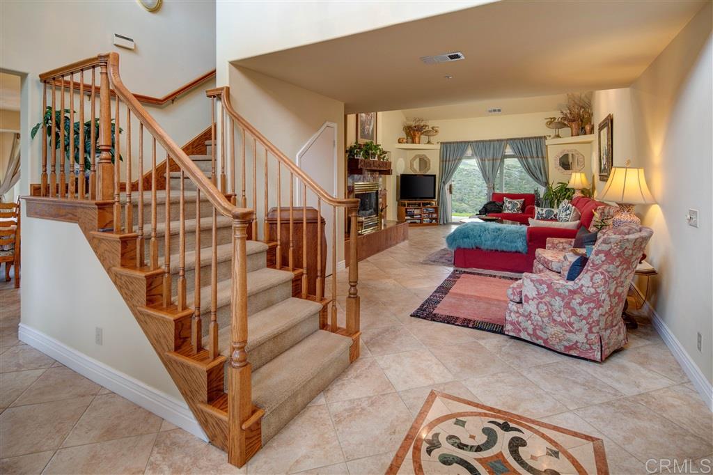 19977 Pasqual Highlands Road Ramona, CA 92065 - Photo 6 of 25 Gallery Image 6