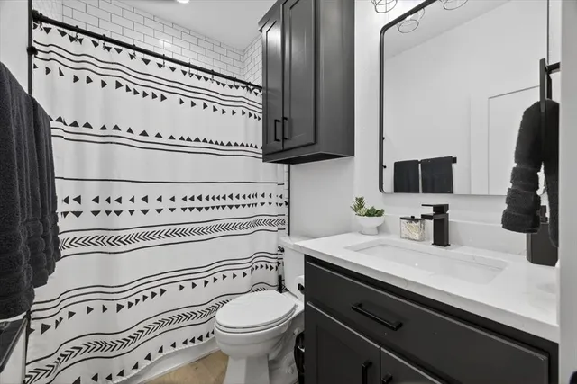 $799,999 | 294 County Road 1297, Yantis, TX 75497