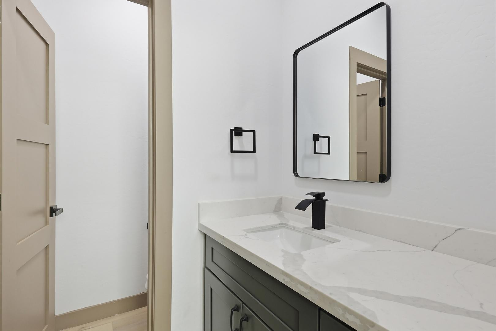 2809 East Trumbull Road, Unit 1 Phoenix, AZ 85040 - Photo 12 of 27 Photo #12