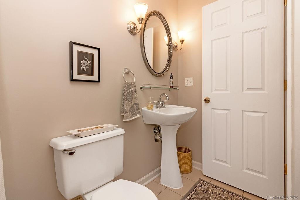 163 Lochencove Ridge Road Brevard, NC 28712 - Photo 22 of 36 Gallery Image 22