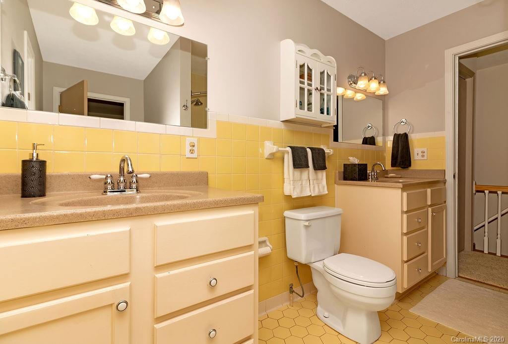 163 Lochencove Ridge Road Brevard, NC 28712 - Photo 27 of 36 Gallery Image 27