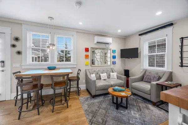 $985,000 | 9 A Conwell Street, Unit 4, Provincetown, MA 02657