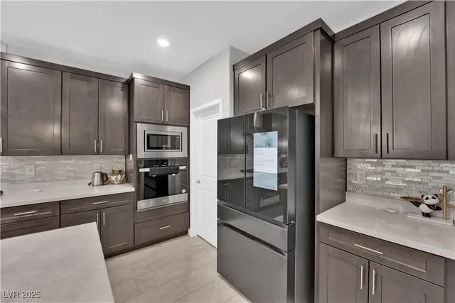 $829,900 | 7847 Skylar Fls Lane, North Las Vegas, NV 89084