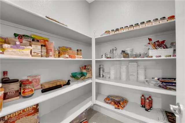 $829,900 | 7847 Skylar Fls Lane, North Las Vegas, NV 89084