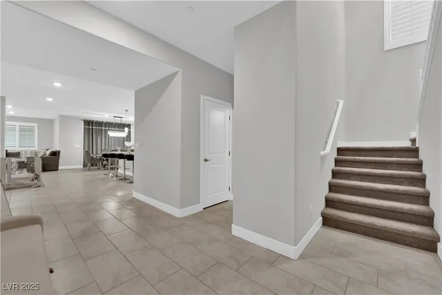 $829,900 | 7847 Skylar Fls Lane, North Las Vegas, NV 89084