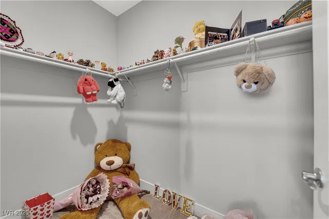 $829,900 | 7847 Skylar Fls Lane, North Las Vegas, NV 89084