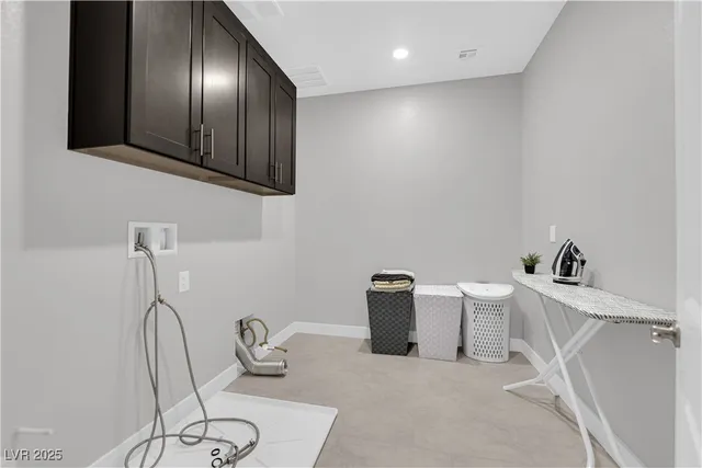 $829,900 | 7847 Skylar Fls Lane, North Las Vegas, NV 89084