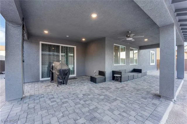 $829,900 | 7847 Skylar Fls Lane, North Las Vegas, NV 89084