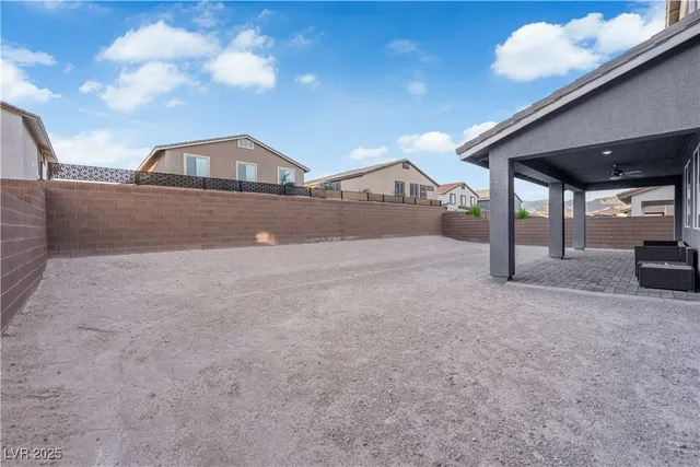 $829,900 | 7847 Skylar Fls Lane, North Las Vegas, NV 89084