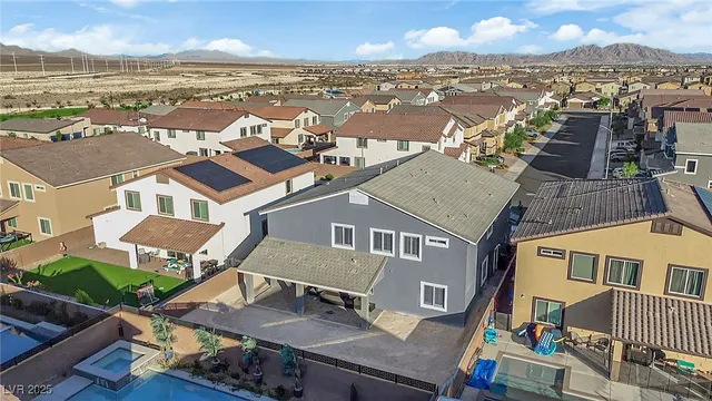 $829,900 | 7847 Skylar Fls Lane, North Las Vegas, NV 89084