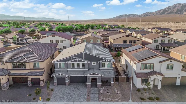 $829,900 | 7847 Skylar Fls Lane, North Las Vegas, NV 89084