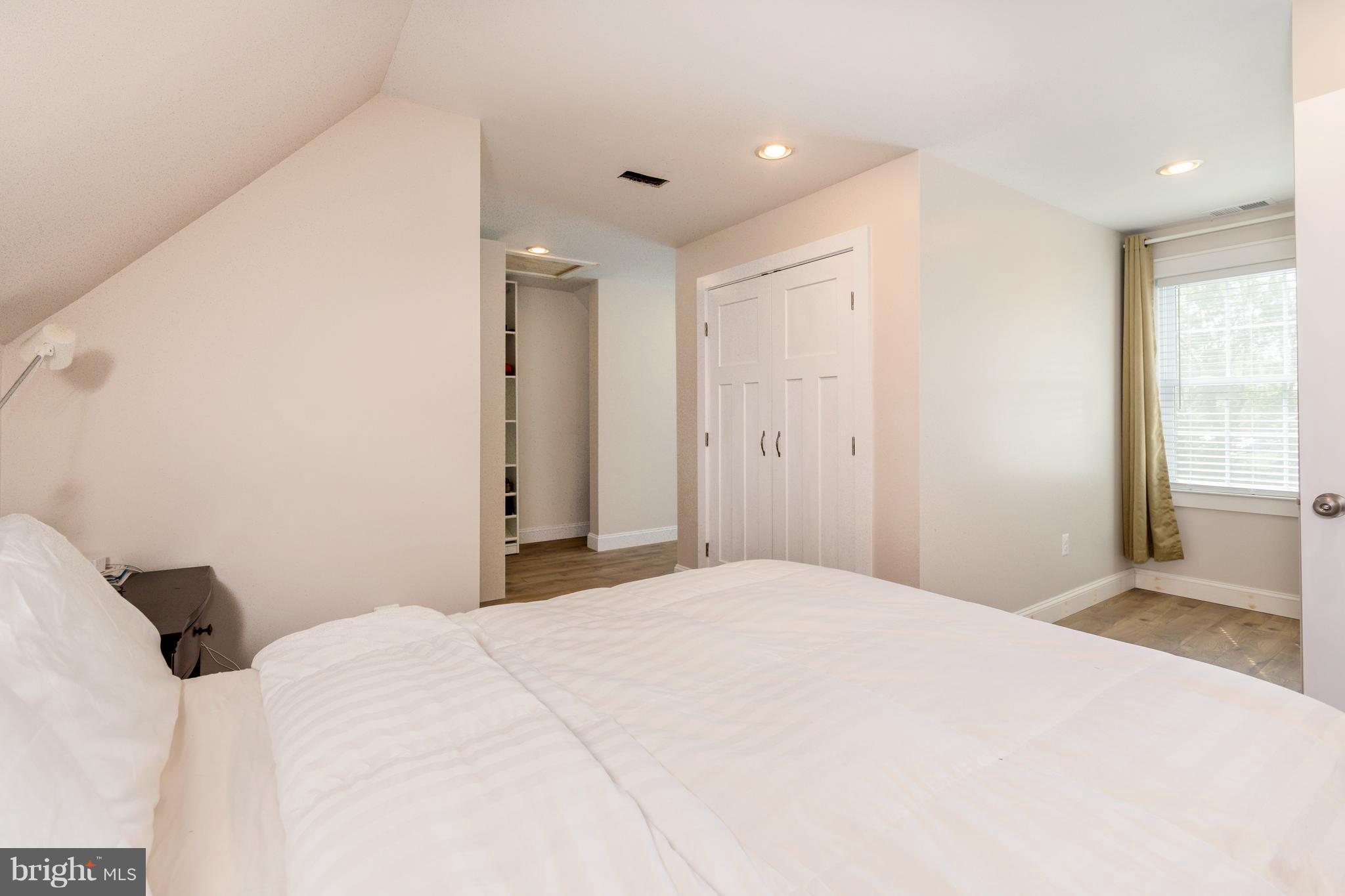 8109 Bock Road Fort Washington, MD 20744 - Photo 17 of 30 Bedroom (Master)