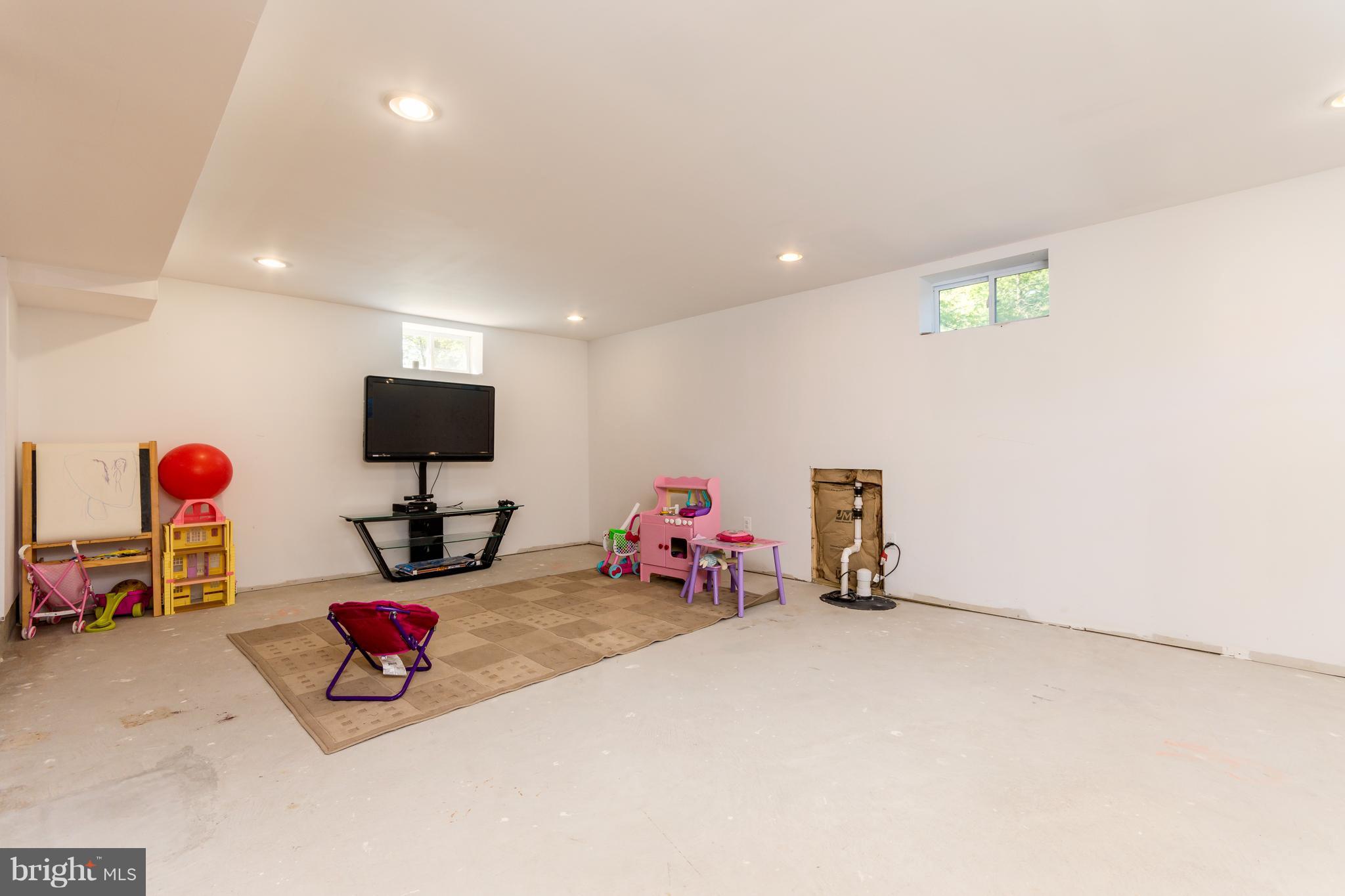 8109 Bock Road Fort Washington, MD 20744 - Photo 27 of 30 Basement