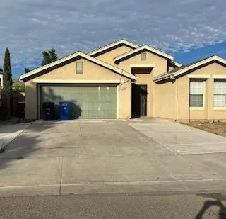 $439,500 | 408 Peregrine Drive, Patterson, CA 95363