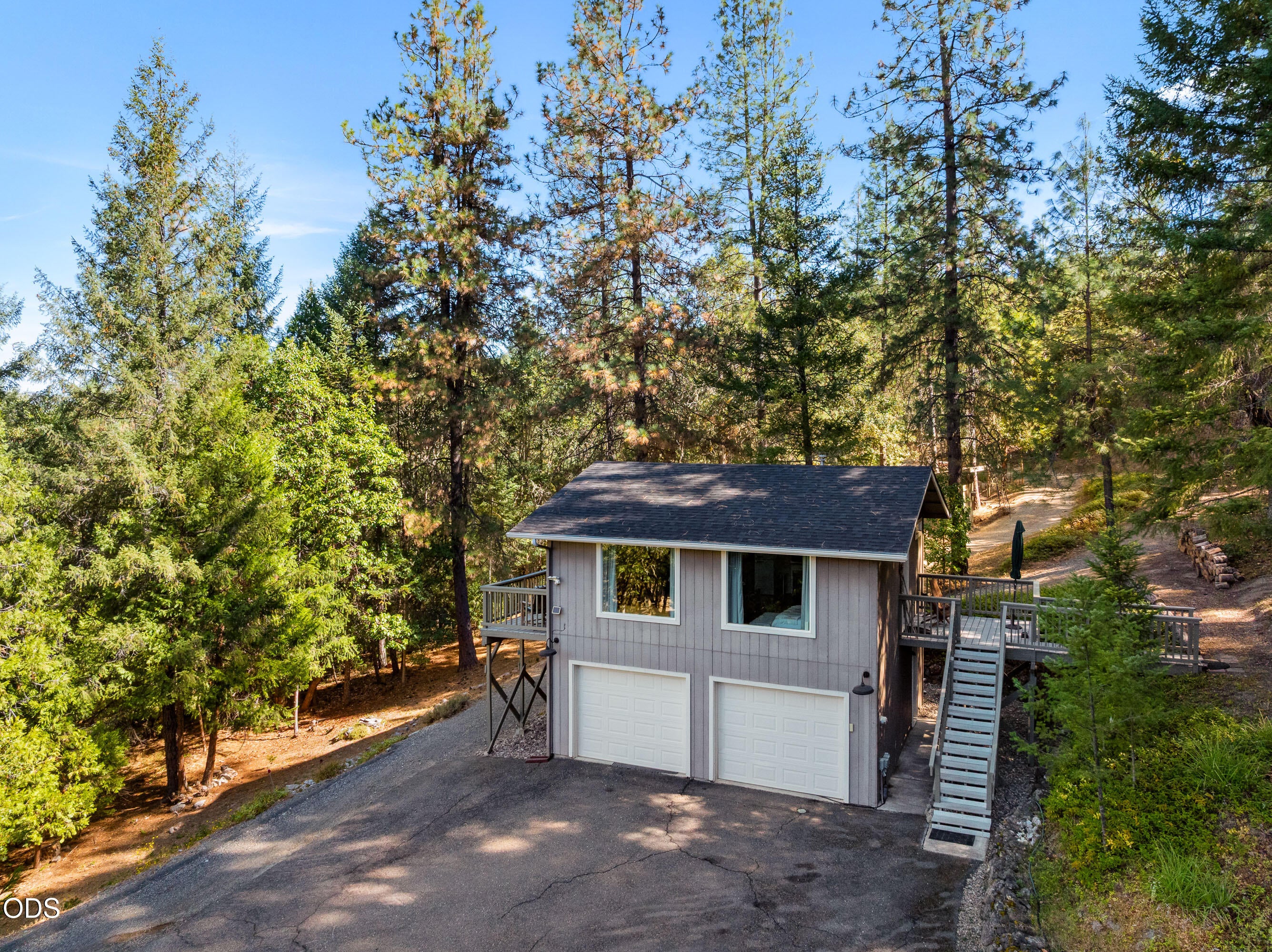 8129 Thompson Creek Road Jacksonville, OR 97530 - Photo 3 of 38 Gallery Image 3