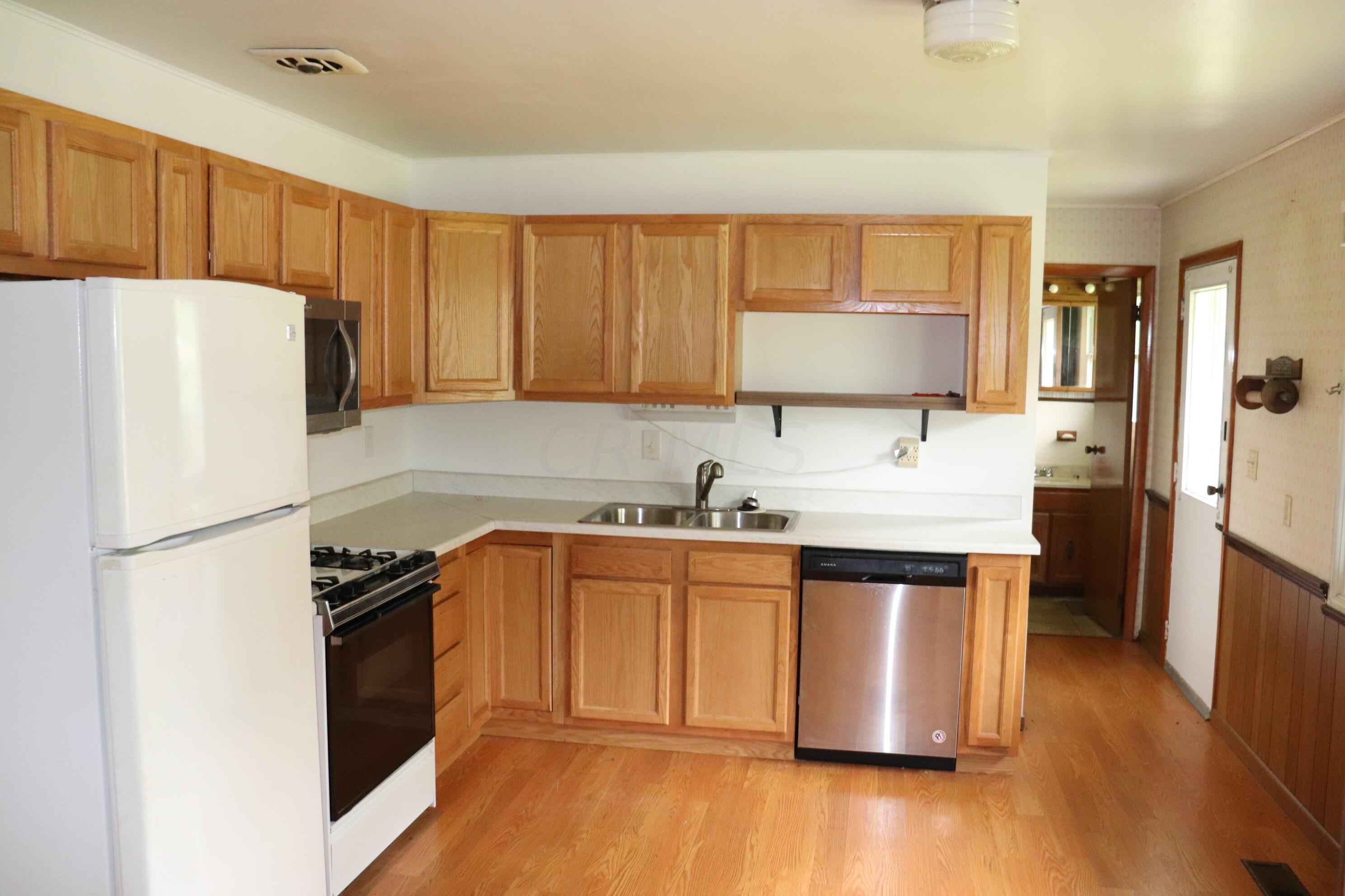 139 Hawthorne Road Sunbury, OH 43074 - Photo 5 of 21 IMG_1158