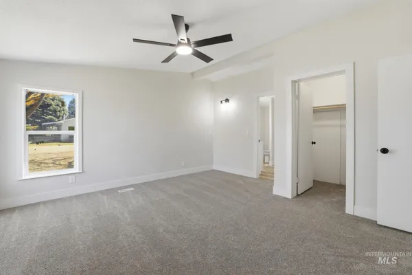 $415,000 | 185 East Lincoln Avenue, Richfield, ID 83349