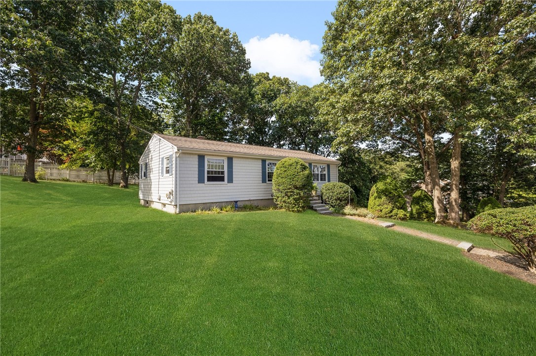 233 Lepes Road Tiverton, RI 02878 - Photo 6 of 44