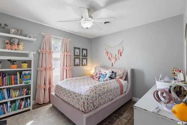 $269,000 | 3029 Teakwood Lane, Herrin, IL 62948