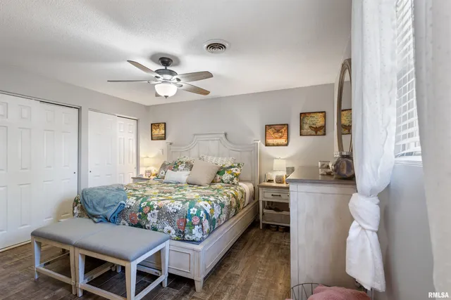 $269,000 | 3029 Teakwood Lane, Herrin, IL 62948