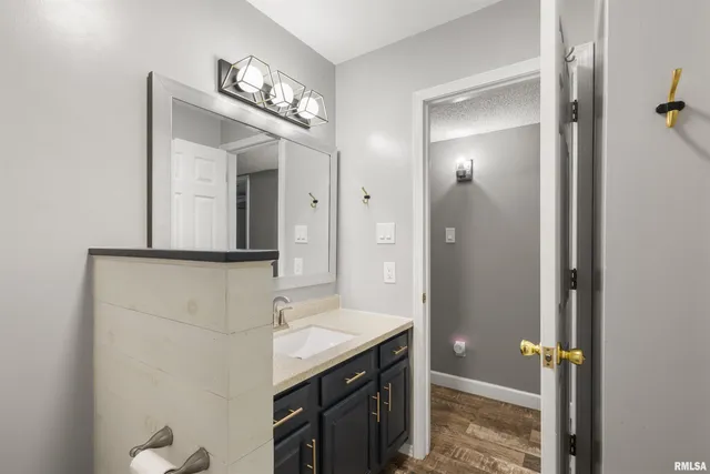 $269,000 | 3029 Teakwood Lane, Herrin, IL 62948