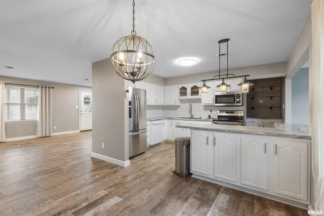 $269,000 | 3029 Teakwood Lane, Herrin, IL 62948