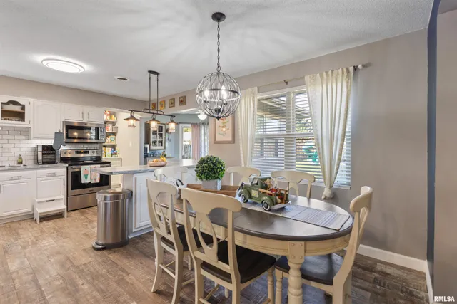 $269,000 | 3029 Teakwood Lane, Herrin, IL 62948