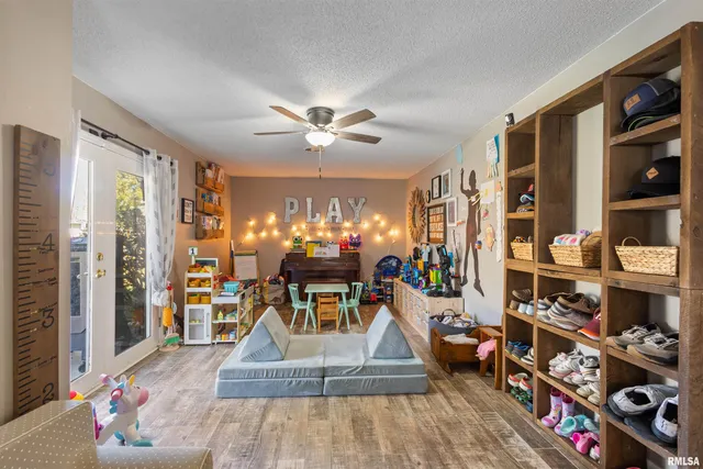 $269,000 | 3029 Teakwood Lane, Herrin, IL 62948