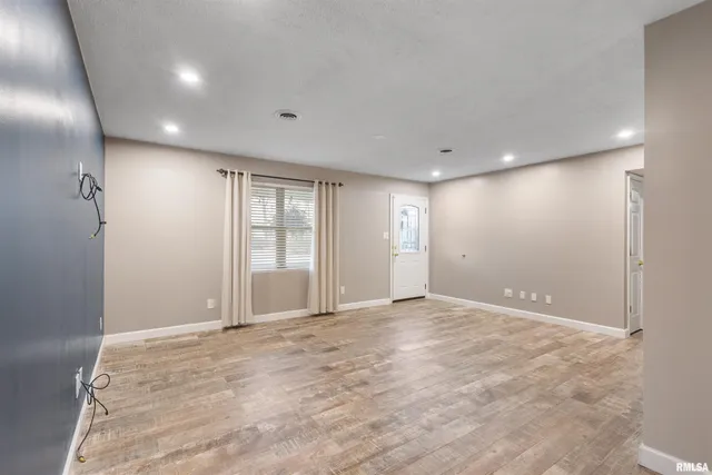 $269,000 | 3029 Teakwood Lane, Herrin, IL 62948