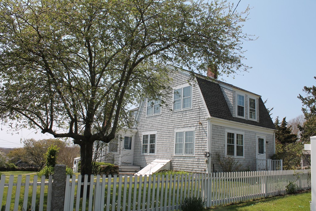 1871 Main Road Westport, MA 02791 - Photo 1 of 27 Gallery Image 1