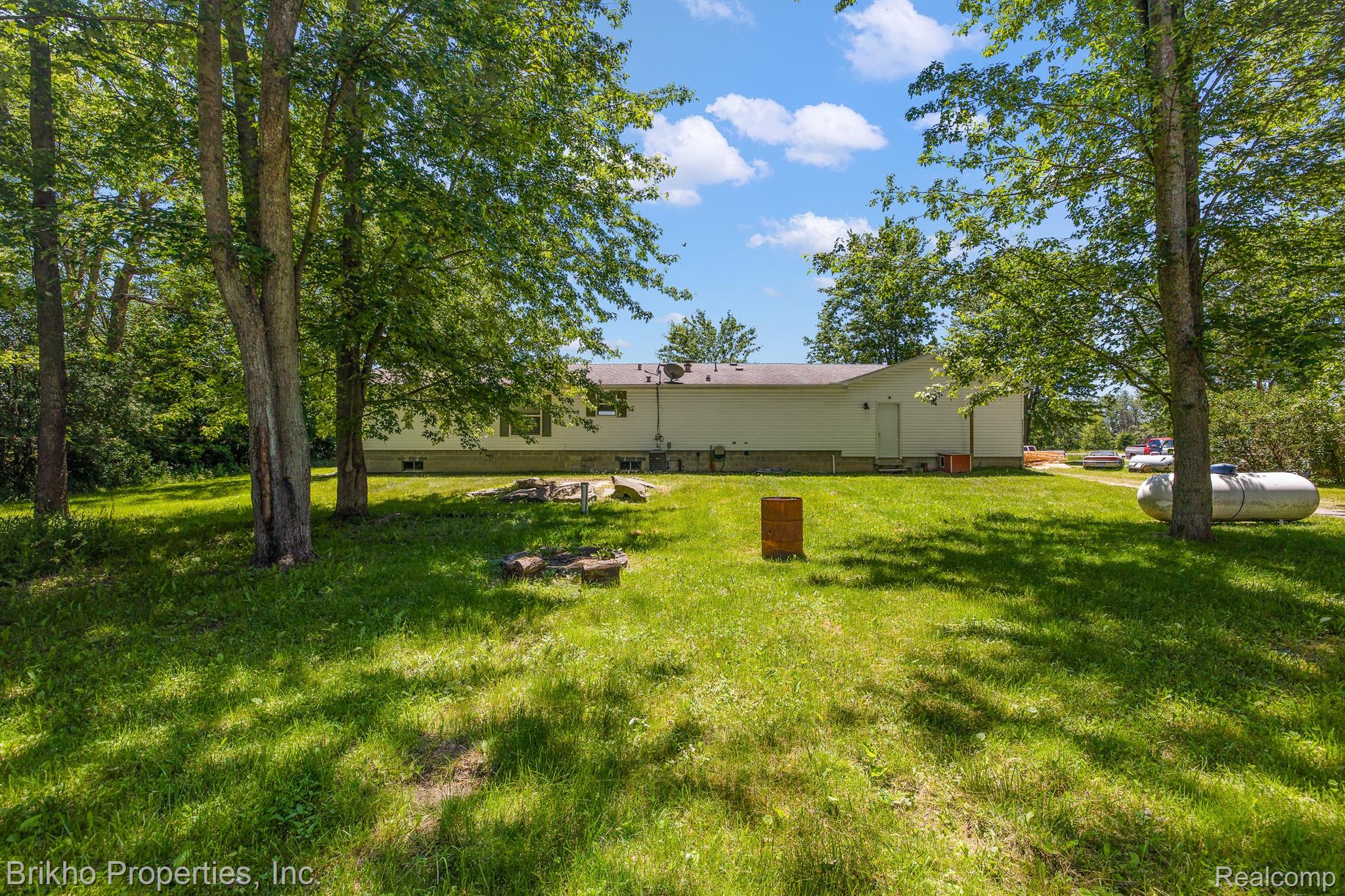 13384 Bryce Road Emmett, MI 48022 - Photo 8 of 54 Gallery Image 8