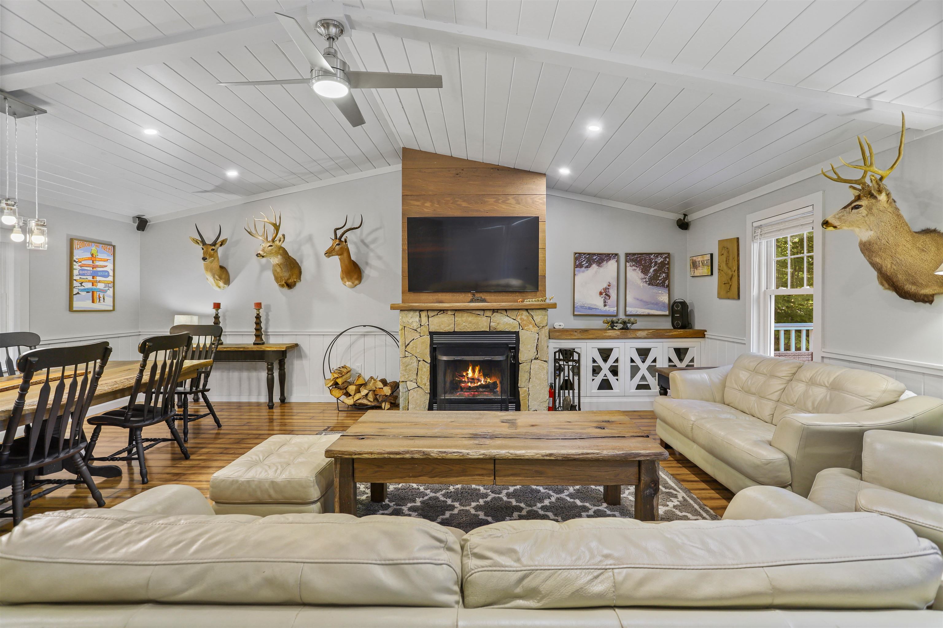 24 Howes Loop, Unit 614A Wilmington, VT 05363 - Photo 1 of 33 Gallery Image 1