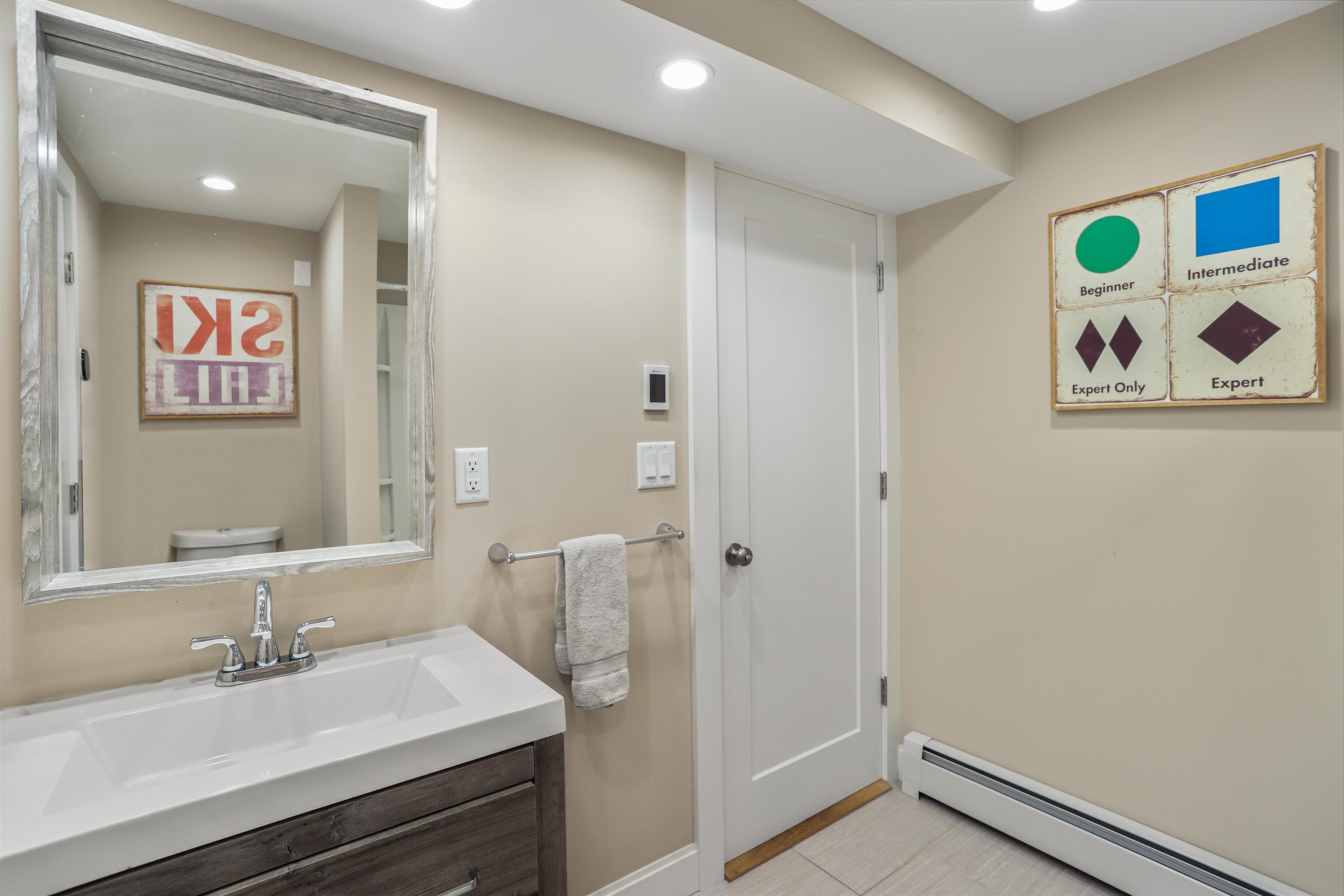 24 Howes Loop, Unit 614A Wilmington, VT 05363 - Photo 20 of 33 Gallery Image 20