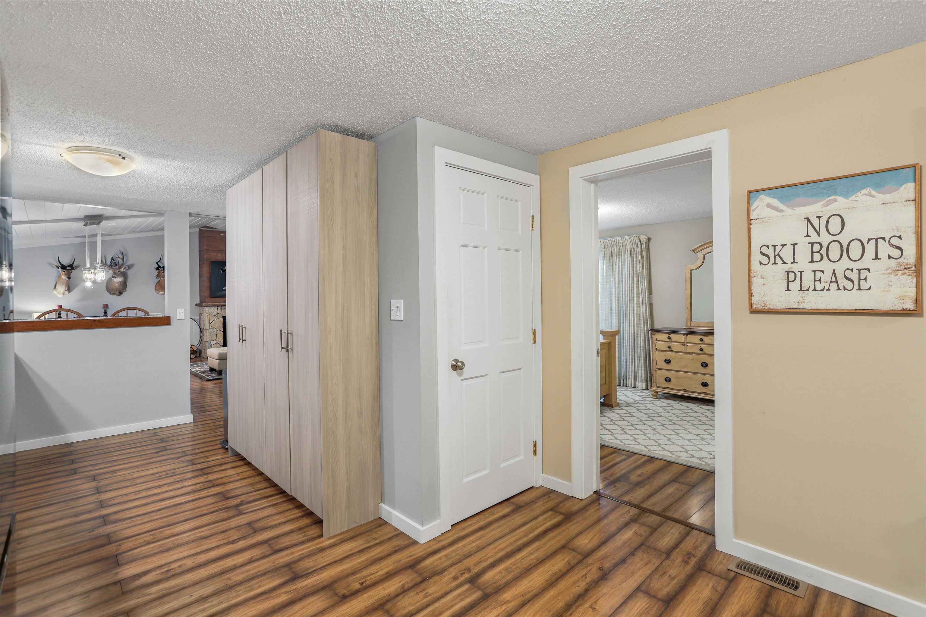 24 Howes Loop, Unit 614A Wilmington, VT 05363 - Photo 7 of 33 Gallery Image 7