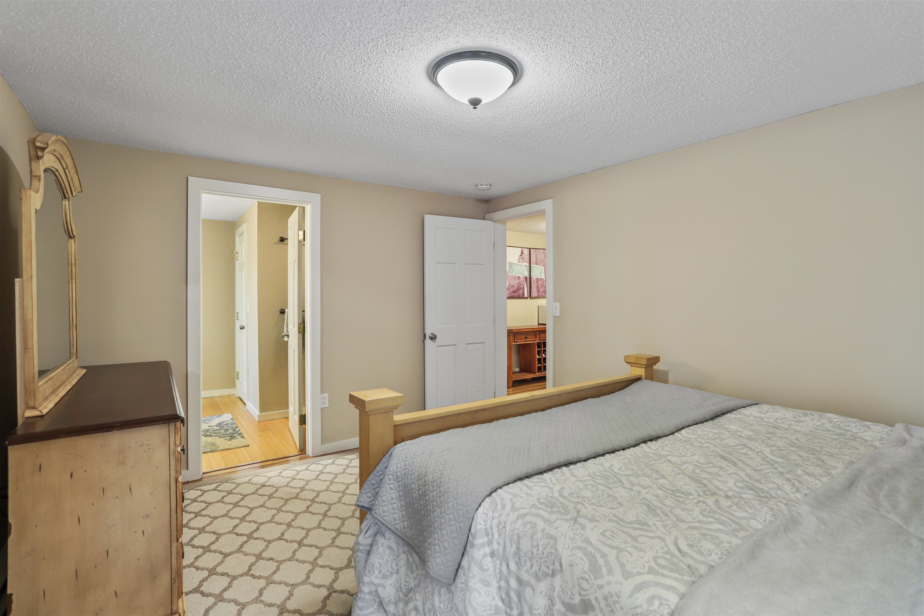 24 Howes Loop, Unit 614A Wilmington, VT 05363 - Photo 9 of 33 Gallery Image 9