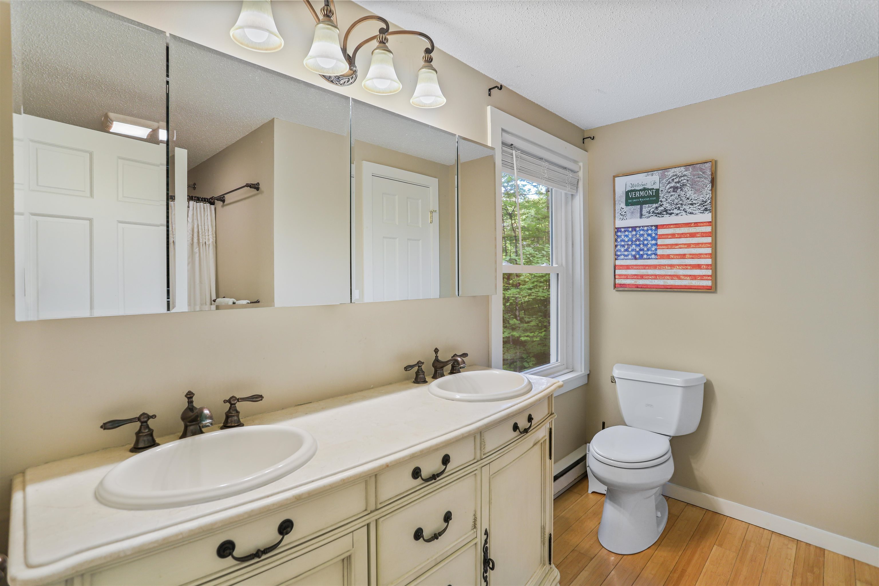 24 Howes Loop, Unit 614A Wilmington, VT 05363 - Photo 10 of 33 Gallery Image 10
