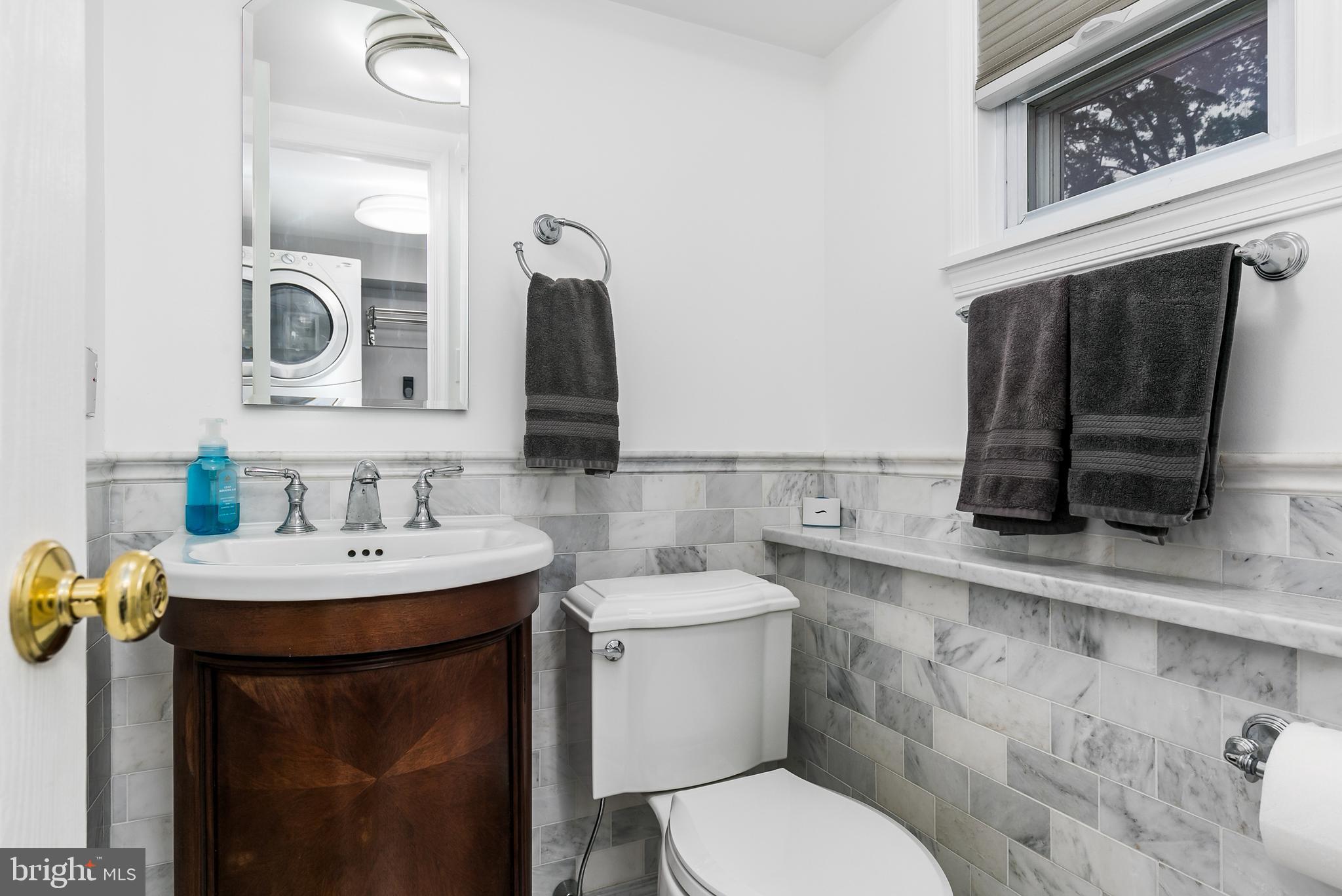 114 Pine Valley Road Delran, NJ 08075 - Photo 14 of 26 Half Bath