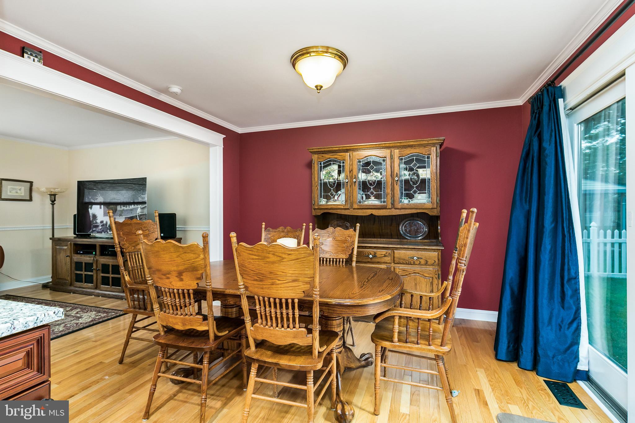 114 Pine Valley Road Delran, NJ 08075 - Photo 8 of 26 Dining Room