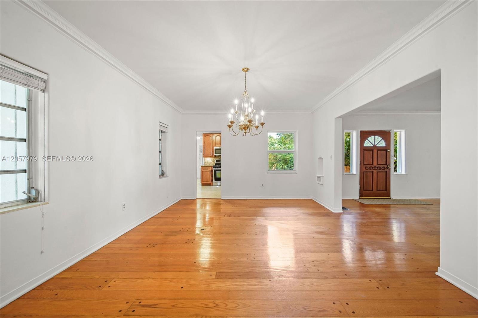 5842 Alton Road Miami Beach, FL 33140 - Photo 28 of 35
