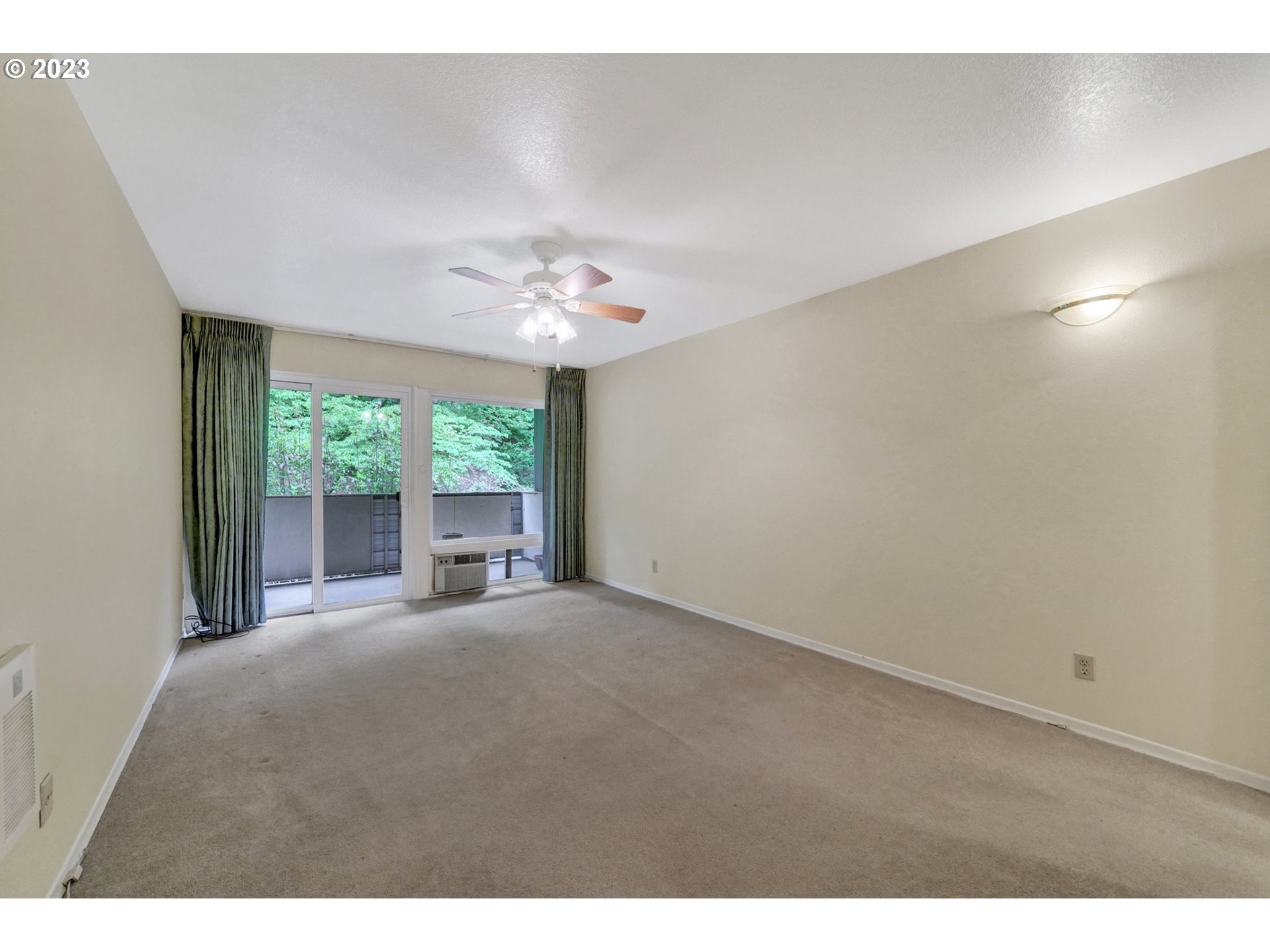4460 Southwest Scholls Ferry Road, Unit 23 Portland, OR 97225 - Photo 13 of 21 Bedroom